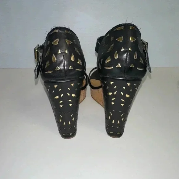 Women's Not Rated Black Wedges Size 7.5 - Picture 4 of 11